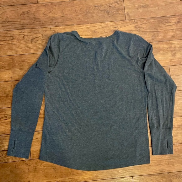 San Francisco GIANTS women long sleeve size XL - Picture 3 of 4